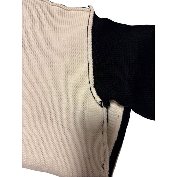 Dressed in Lala size small (oversized) yin yang gang knit sweater - EUC - Picture 9 of 11